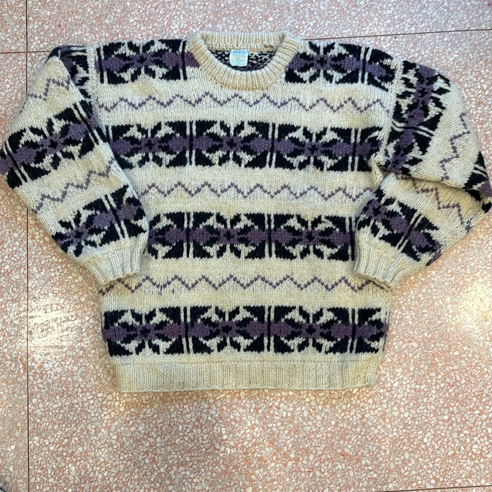 Vintage Ecuadorean made Sweater 100%Wool Heavy multi color